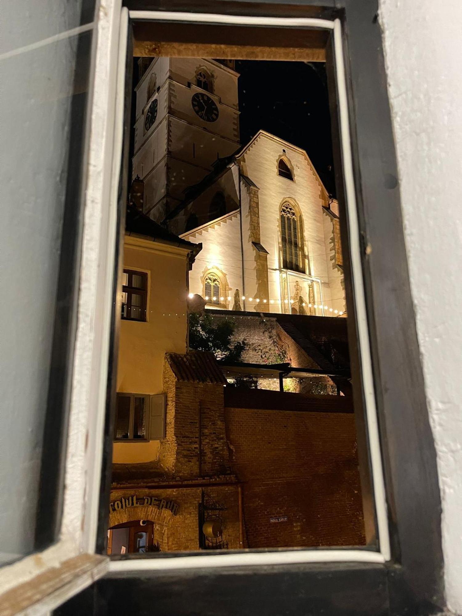 Ultracentral Medieval Apartment 锡比乌 外观 照片
